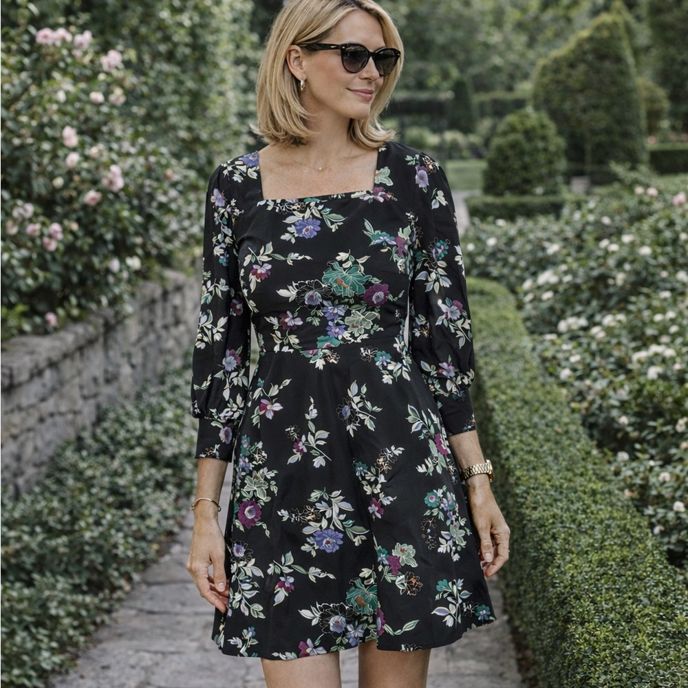 LOFT Floral Print Mini Dress Long Sleeve Size 6 Petite Office Church Garden